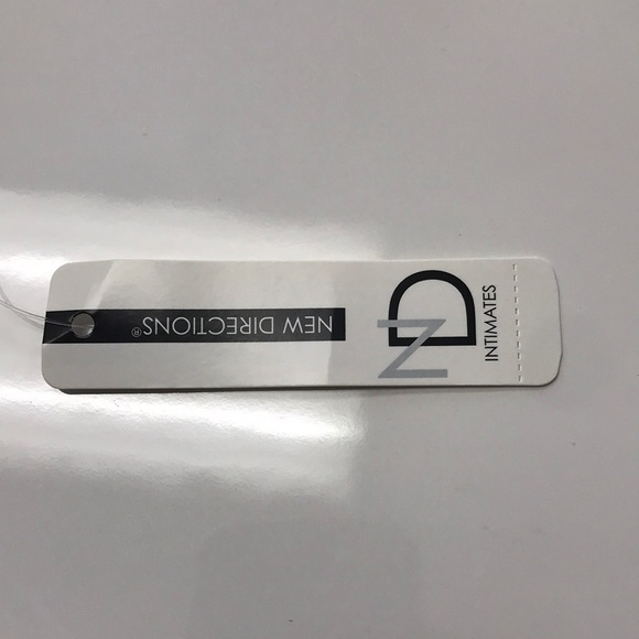 NWOT • Is it Saturday? Elastic Bralette. - Picture 7 of 8